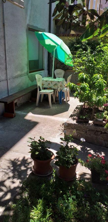 Casa Vacanze Poison Trieste Bagian luar foto